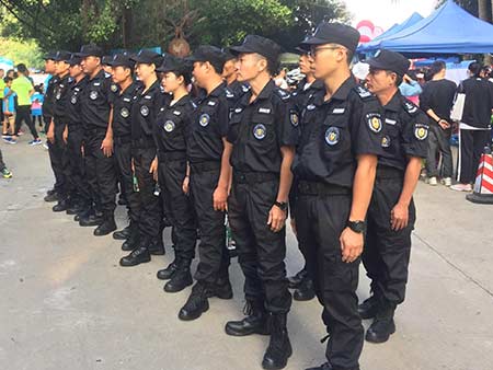 無錫保安淺析保安服務(wù)行業(yè)現(xiàn)狀、挑戰(zhàn)與未來
